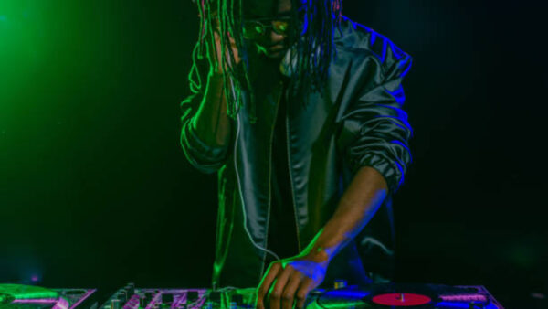 Top 5 Best DJs in Isoko and Details to Contact for Events