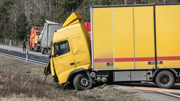 How to Find a Top-Rated Truck Accident Attorney Near You