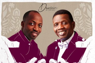 Dunsin Oyekan ft. Pastor E.A. Adeboye – Amen (Live) cover art