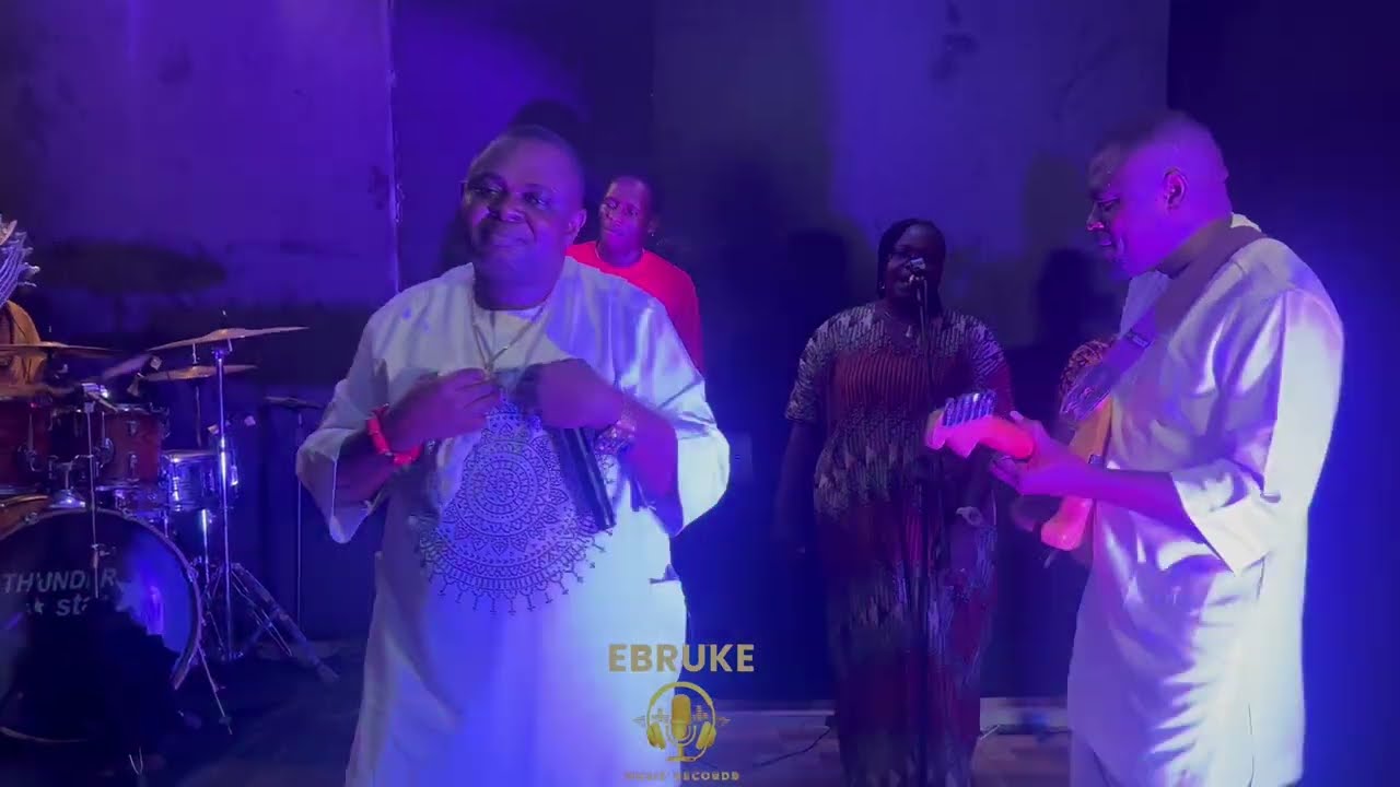 Ebruke Music ft. Apostle Solo Kings – Jesu Jesu official video
