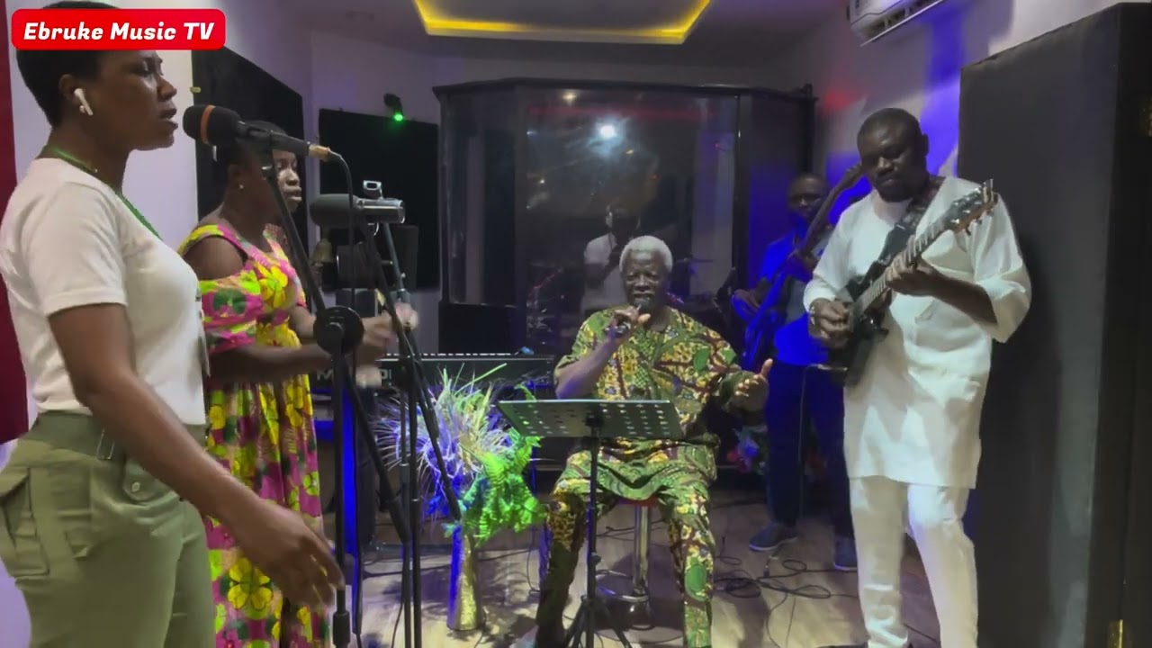 Ebruke Music – Live Ebio Session official video