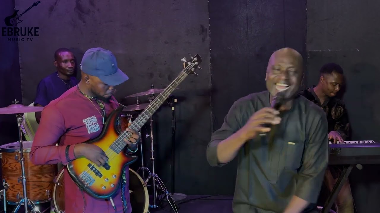 Ebruke Music ft. Evang Solomon Urete – Hossana official video